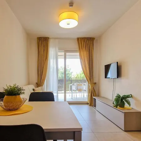 Apartamento Charming With Delightful Views
